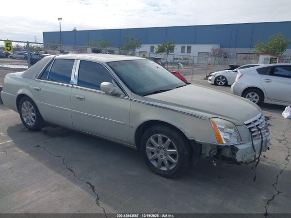 Cadillac DTS