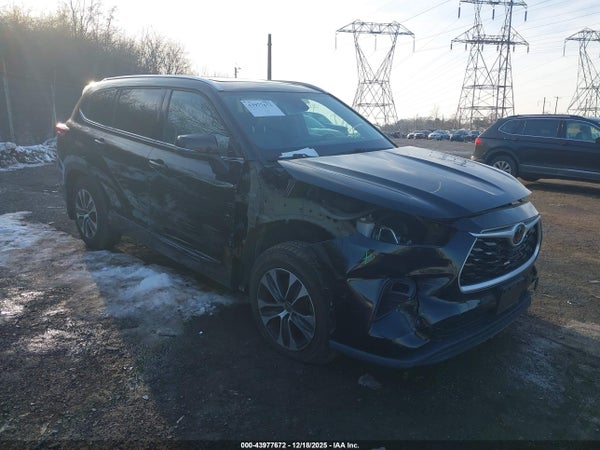 2021 Toyota Highlander