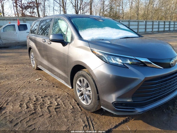 2023 Toyota Sienna