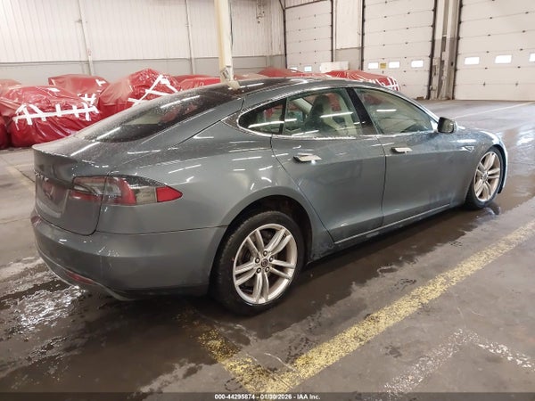 Image 4