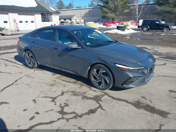 2024 Hyundai Elantra