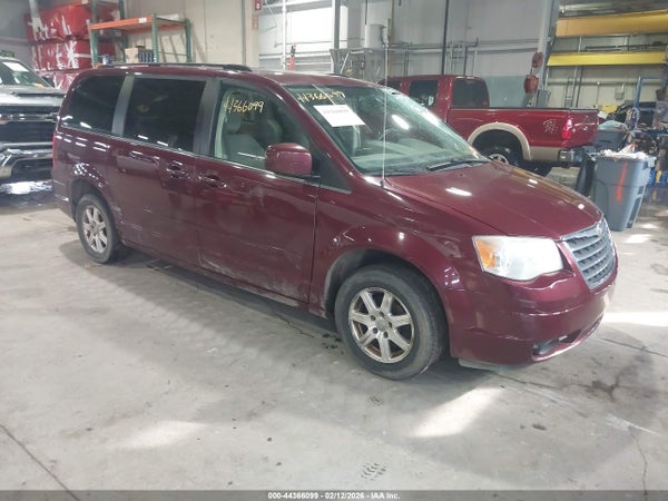 2008 Chrysler Town & Country