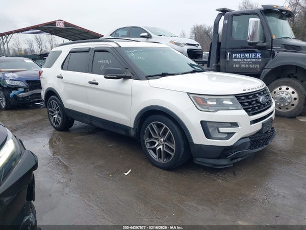 2016 Ford Explorer