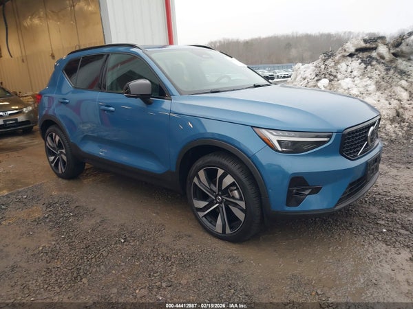 2024 Volvo Xc40