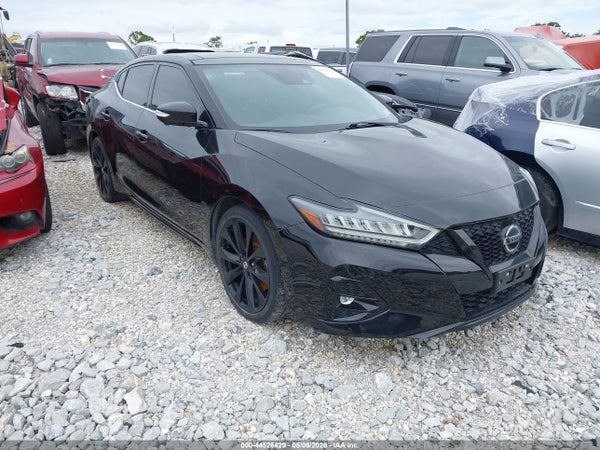 2022 Nissan Maxima