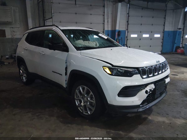 2023 Jeep Compass