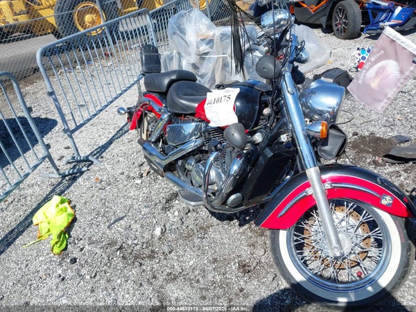 2000 Honda Vt1100