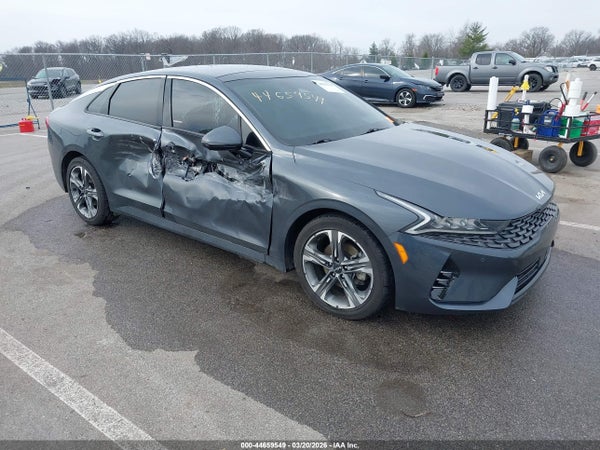 2023 Kia K5