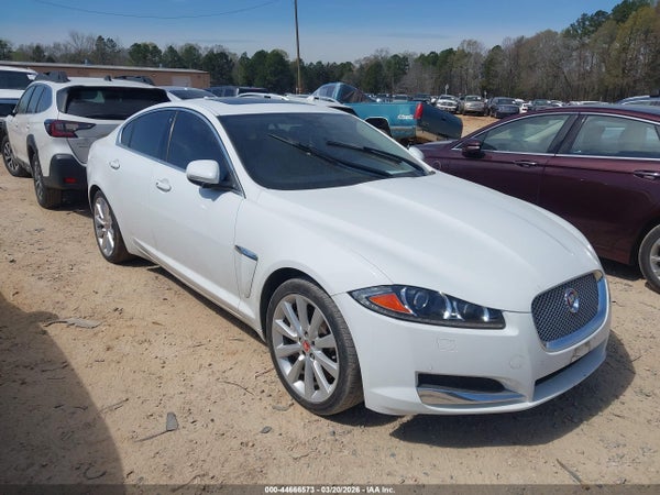 2014 Jaguar Xf