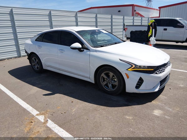 2022 Kia K5