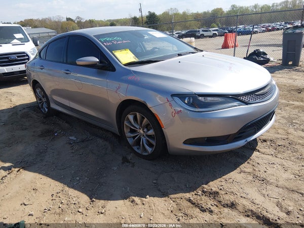 2015 Chrysler 200