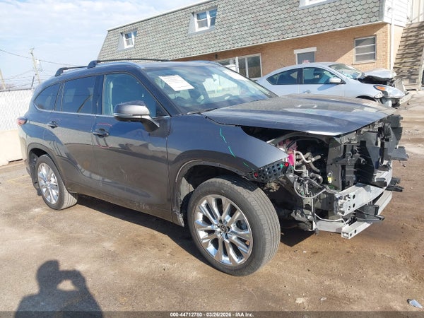 2025 Toyota Highlander