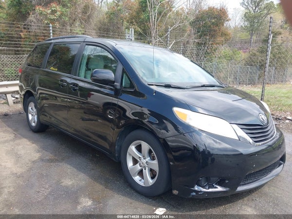 2013 Toyota Sienna
