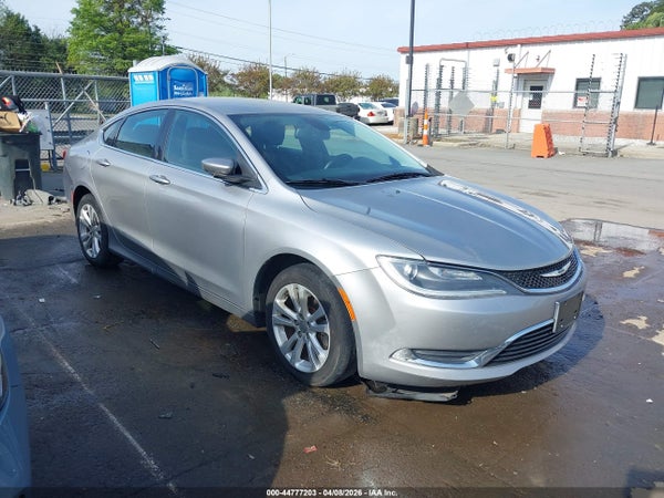 2015 Chrysler 200
