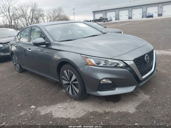 2022 Nissan Altima