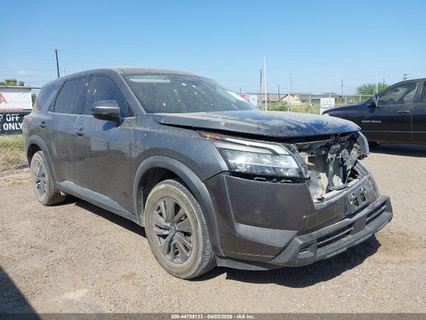 2022 Nissan Pathfinder