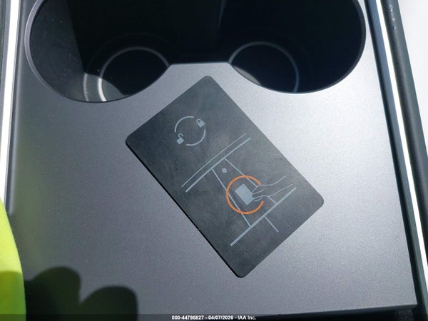 Thumbnail 11