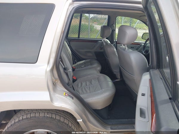 Thumbnail 8