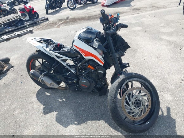 2022 Ktm 390