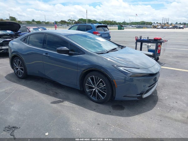 2025 Toyota Prius
