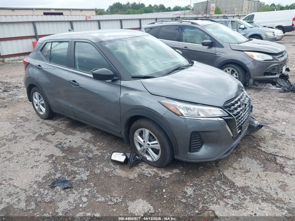 2024 Nissan Kicks