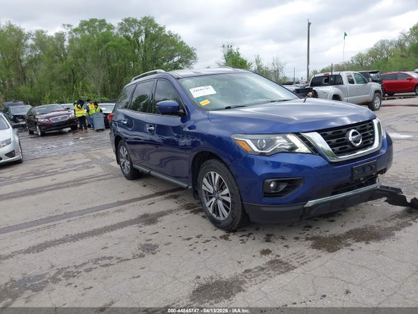 2017 Nissan Pathfinder
