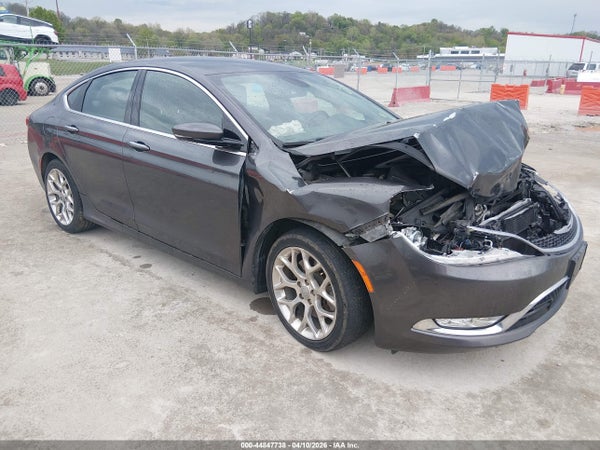 2015 Chrysler 200