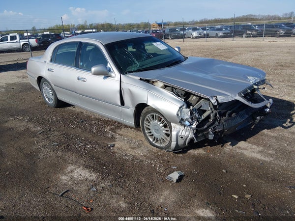 2009 Lincoln Town Car