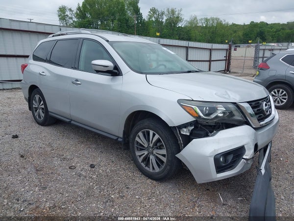 2017 Nissan Pathfinder
