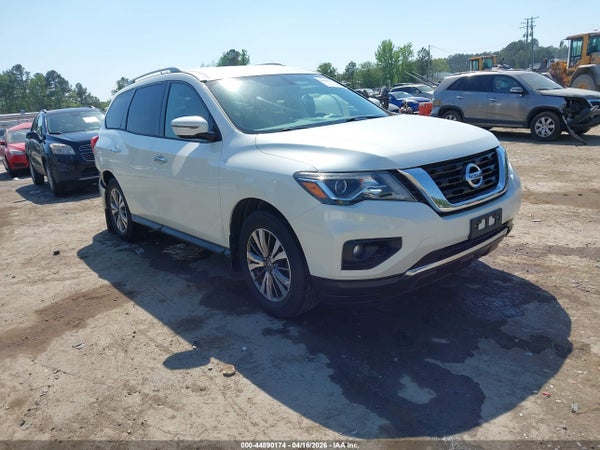 2017 Nissan Pathfinder