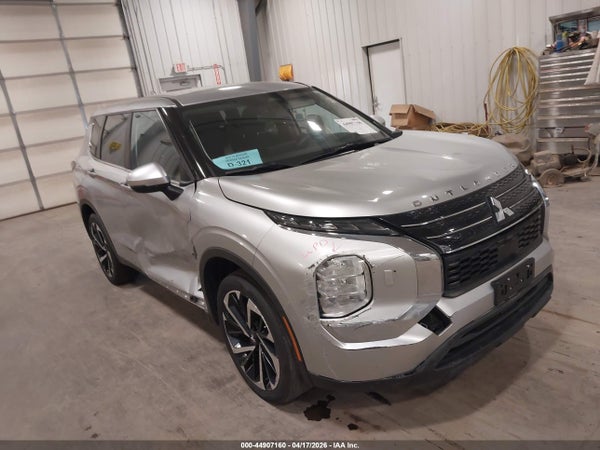 2022 Mitsubishi Outlander