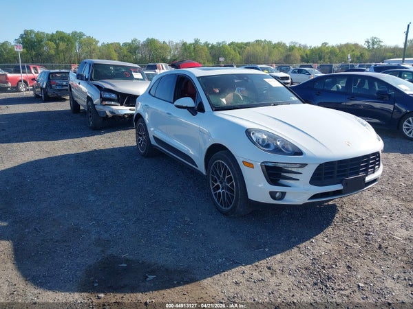 2017 Porsche Macan