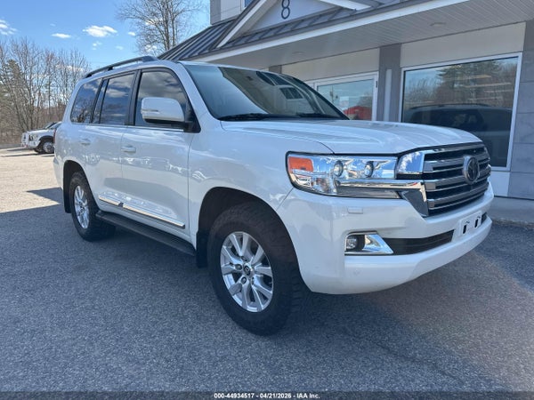 2017 Toyota Land Cruiser