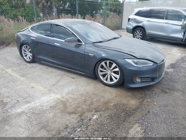 2016 Tesla Model S