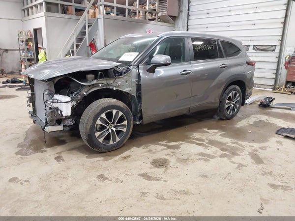 Thumbnail 2