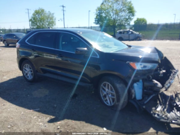 2021 Ford Edge