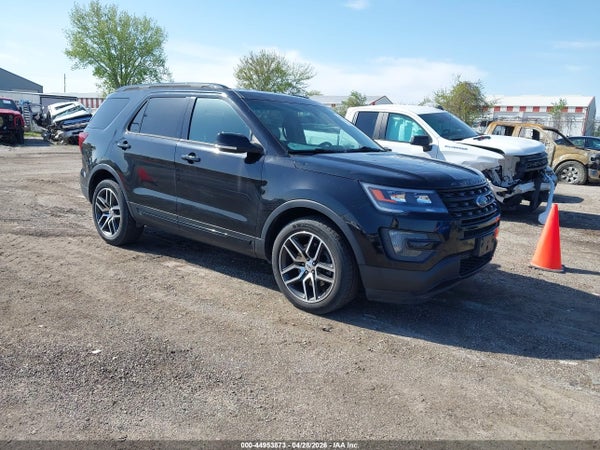 2016 Ford Explorer