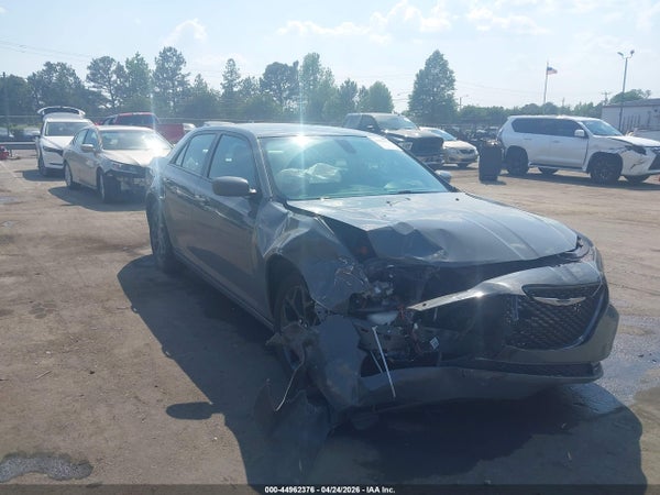 2019 Chrysler 300