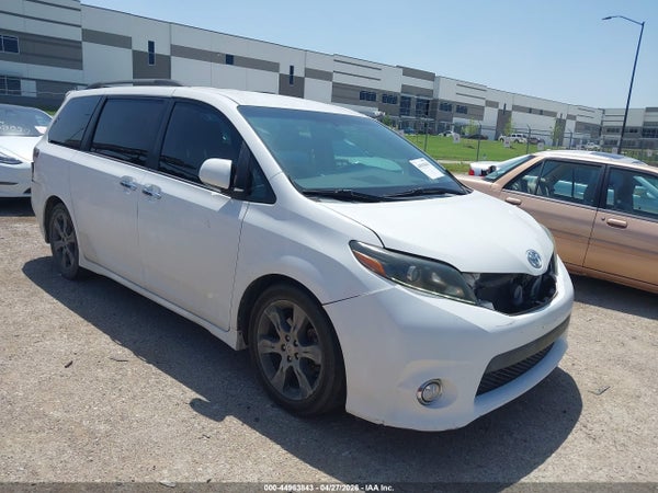 2015 Toyota Sienna