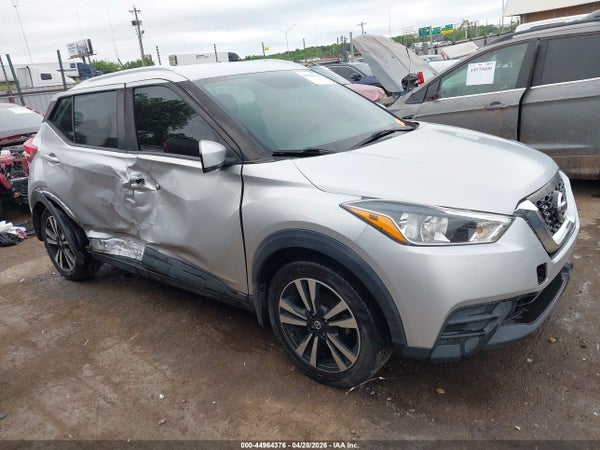 2019 Nissan Kicks