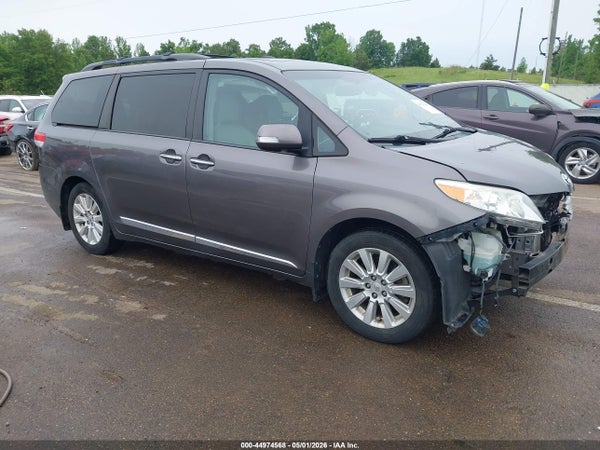 2013 Toyota Sienna