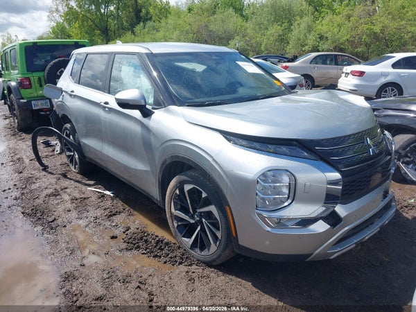 2024 Mitsubishi Outlander