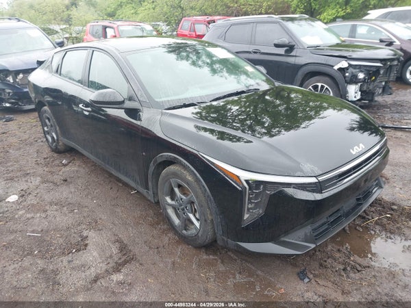 2025 Kia K4