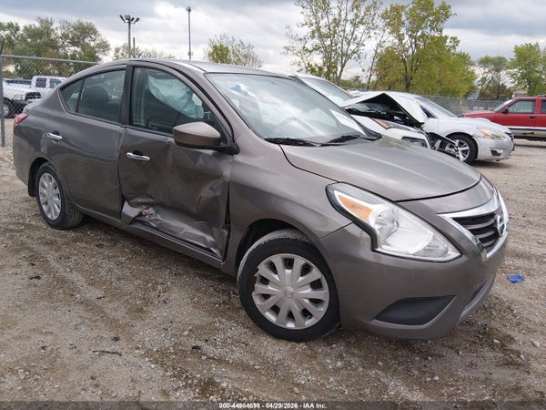 2015 Nissan Versa