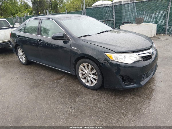 2013 Toyota Camry Hybrid