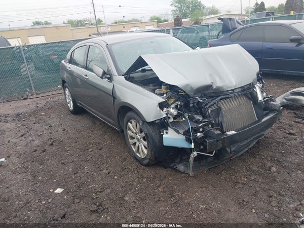 2012 Chrysler 200