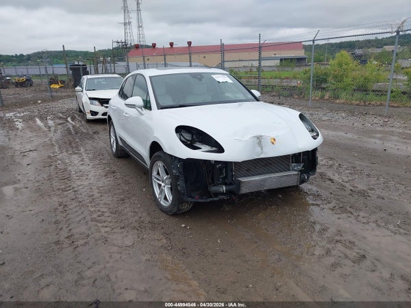 2022 Porsche Macan