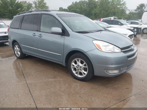 2004 Toyota Sienna