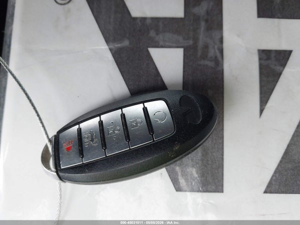 Thumbnail 11
