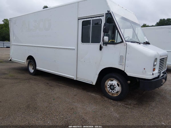2016 Ford F-59 Commercial Stripped